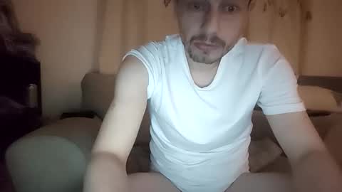 doveyfinn88 online show from March 5, 3:15 am