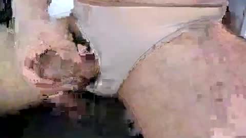 down4fun90 online show from April 23, 4:30 pm