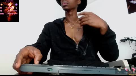 Drake 23 online show from February 17, 11:23 am