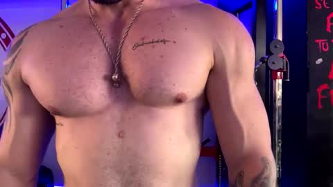 drake_cole11 online show from December 30, 5:23 pm