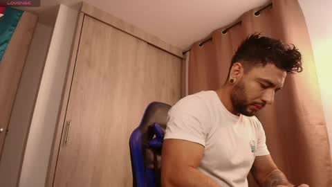 drake jackson11 online show from April 15, 10:07 am