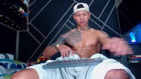 Drake online show from December 22, 6:53 am