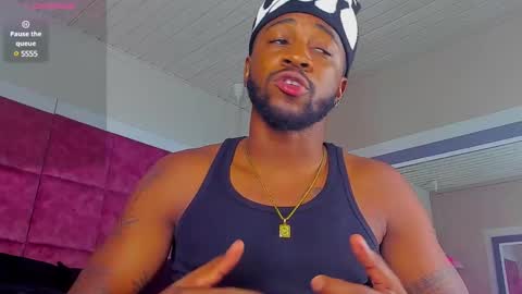 Snapshot of drake_nassir4 chatting on January 27, 3:15 am ---Drake--- online show from January 27, 3:15 am