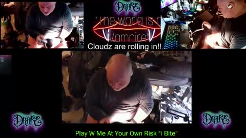 Snapshot of drake_r_darkrose chatting on September 11, 2:24 am Drake D Vamp aka Drake DarkRose online show from September 11, 2:24 am