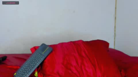Snapshot of drake_xion1 chatting on February 5, 1:04 am drake_xion1 online show from February 5, 1:04 am