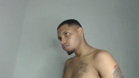 drako_monstercock online show from September 25, 3:46 am