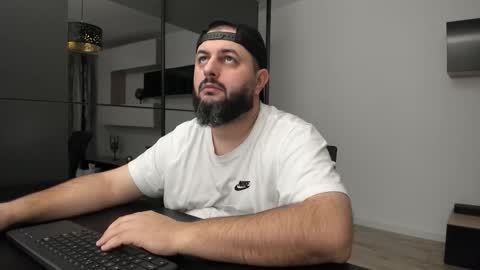 DravenPeak online show from October 29, 7:58 pm