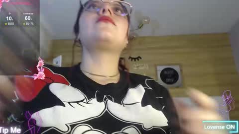 Draviana  online show from November 14, 3:20 am