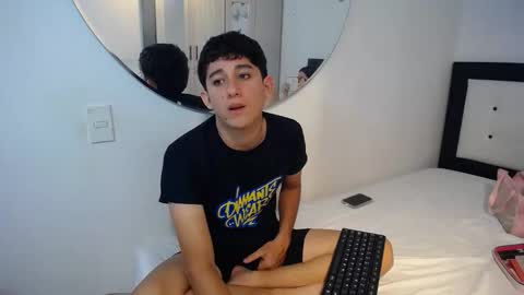 -- nicolle and jhon -- online show from November 23, 9:40 am