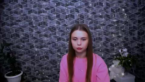 Mari online show from December 19, 11:38 am