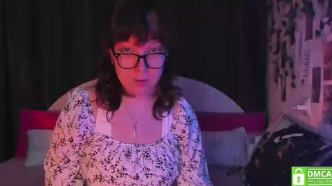Snapshot of dreamgirllove chatting on September 11, 10:11 pm Billy online show from September 11, 10:11 pm