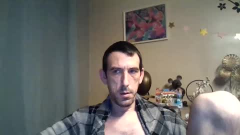 dreamguy38 online show from October 19, 3:33 am