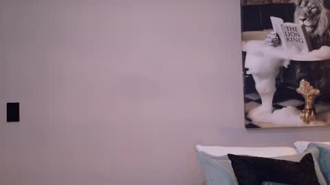 cris online show from April 15, 4:21 pm