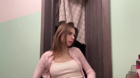 ANNIKA online show from February 17, 9:58 pm