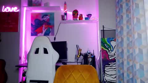 Adam Dream online show from February 20, 8:22 pm