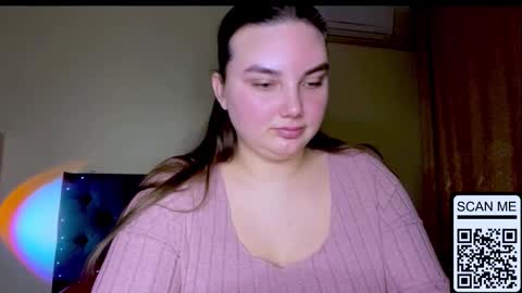 Mila online show from February 22, 4:20 pm