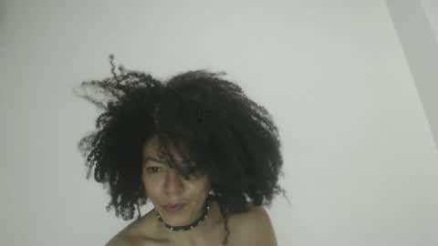 DreamyLatina online show from February 27, 1:42 am