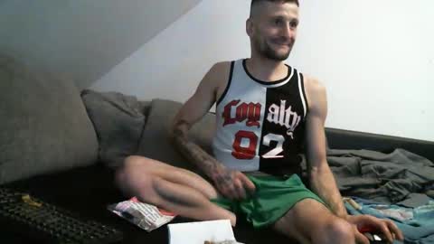 Ronny online show from September 30, 4:50 pm