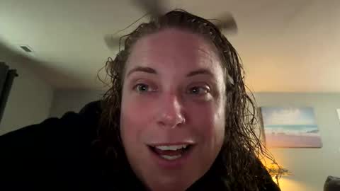 drew863901 online show from May 26, 11:55 pm