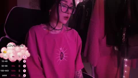 Tara  Sonny online show from December 16, 3:24 am