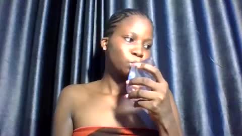 drippingpussy__ online show from January 6, 5:50 pm