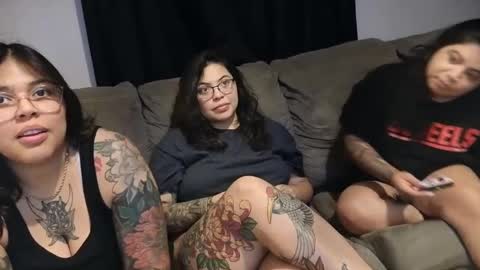 Drizzypeach602 online show from September 22, 3:43 am