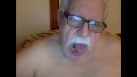 drnick069 online show from October 23, 9:00 am