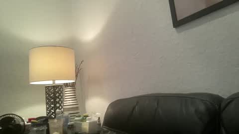 DrTony4u222100 online show from October 26, 5:41 am