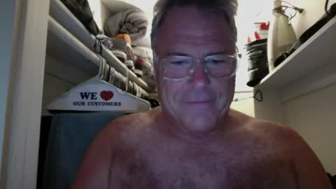 drummersrock92118 online show from May 30, 10:13 am