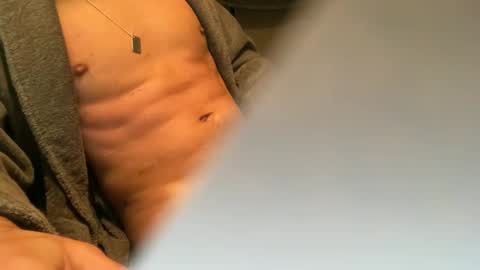 Snapshot of dt51114 chatting on December 19, 4:24 pm StraightStroker online show from December 19, 4:24 pm