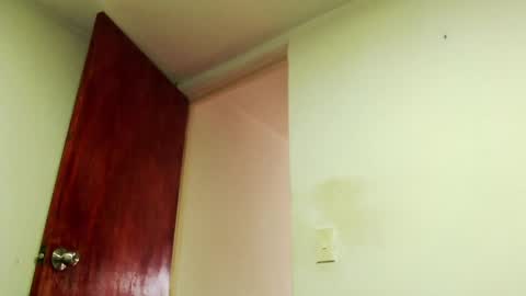 S.K..maorisa98 VIDEOS SEXHARD PPBOY 55TASTEPROTEIN online show from May 16, 12:04 pm