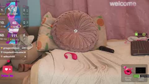 duamilktits online show from December 22, 5:22 am