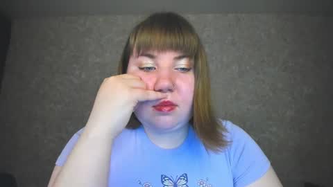 Snapshot of duchess_dafna chatting on February 18, 9:53 pm Duchess Dafna online show from February 18, 9:53 pm