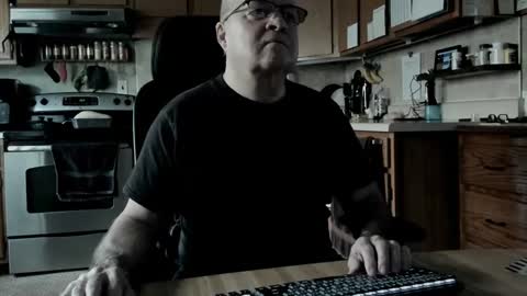 Snapshot of duderest chatting on December 15, 7:53 pm duderest online show from December 15, 7:53 pm
