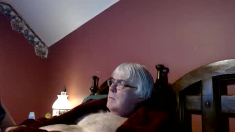 Doug online show from February 24, 2:08 am