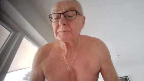 Duin8 online show from February 23, 11:01 am