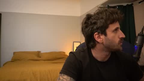 Duke online show from October 19, 1:43 am