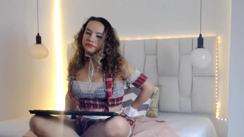Snapshot of dulce__lovee chatting on September 16, 12:51 pm dulce__lovee online show from September 16, 12:51 pm