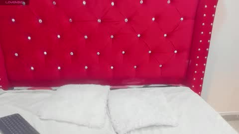 dulce online show from September 26, 3:42 pm