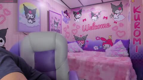 Dulce  online show from June 2, 11:56 am