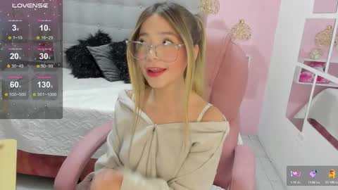 Dulce  online show from September 22, 7:40 pm