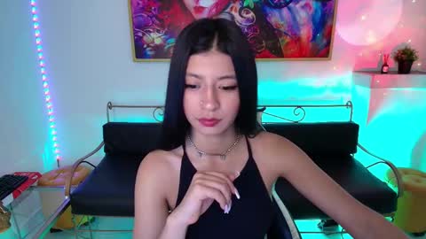 Snapshot of dulcetorres_ chatting on February 23, 3:02 am Dulce online show from February 23, 3:02 am