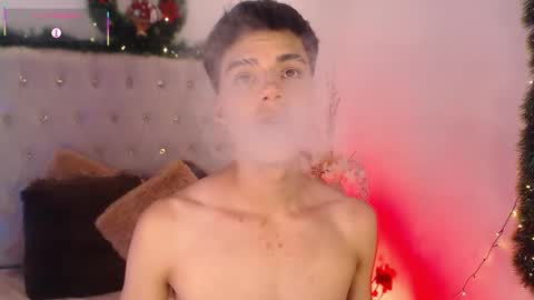 Dulcey online show from December 16, 5:36 am