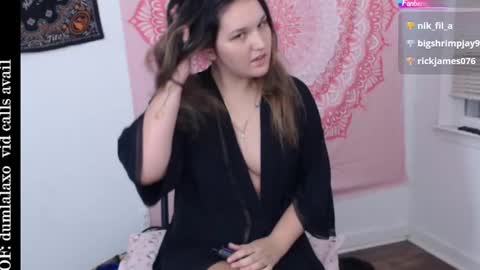 the only advantage you have over me is that u can kiss my ass and i cant  online show from October 5, 3:15 am