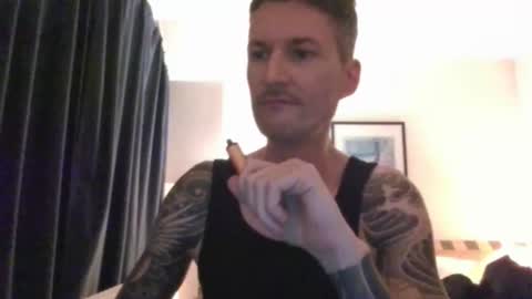 durexdublex online show from December 16, 9:43 pm