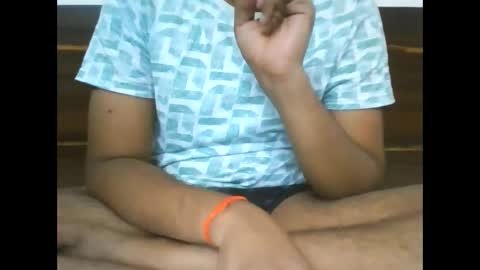 Aarav Tiwari online show from October 12, 1:59 pm