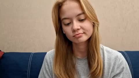 Alisa online show from September 17, 4:10 pm