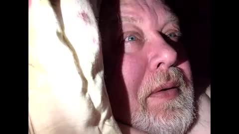 Dusty online show from December 25, 4:22 am