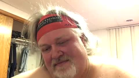 Dusty online show from December 22, 3:22 am