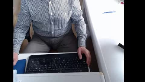 dutchpornking2 online show from May 20, 6:54 am